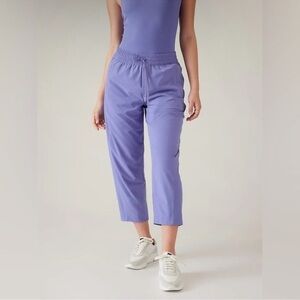 Athleta Arrival Pant Capri in Dark Adonis Blue Purple Size 8 Travel